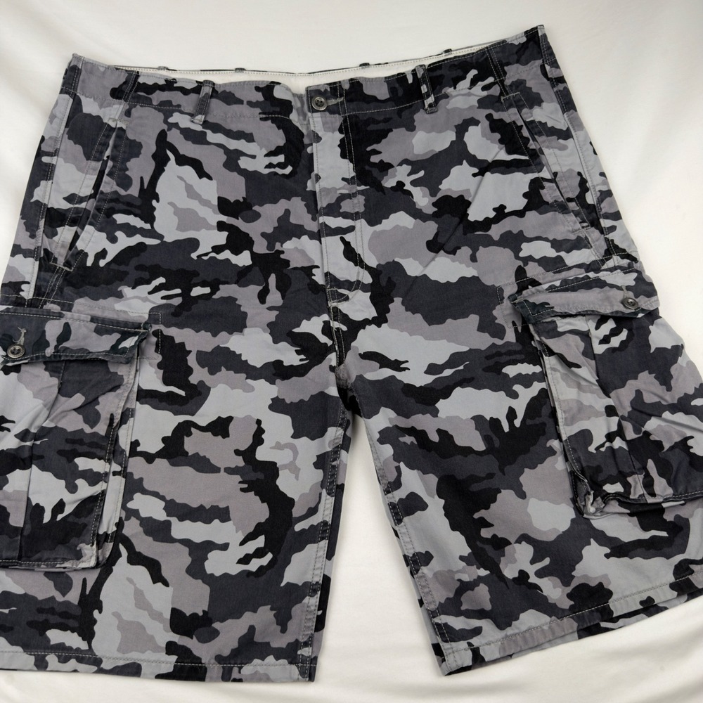 Levis Gray Camo Cargo Shorts Men's Sz 40 White Label Baggy Camouflage Utility